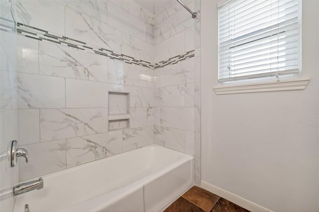 906 Crossfield Drive, Katy, TX 77450