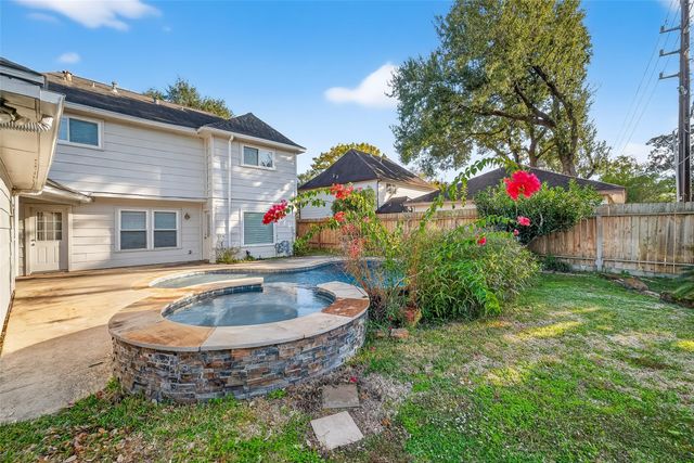 906 Crossfield Drive, Katy, TX 77450