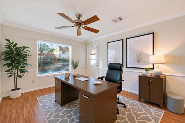 906 Crossfield Drive, Katy, TX 77450