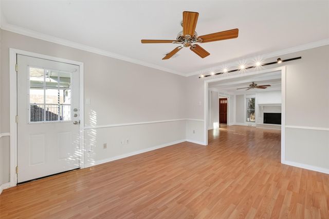 906 Crossfield Drive, Katy, TX 77450