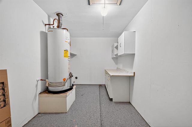 16 Wagon Lane Loop, Angleton, TX 77515