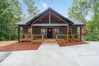 3240 Newport Drive, Ellijay, GA 30540