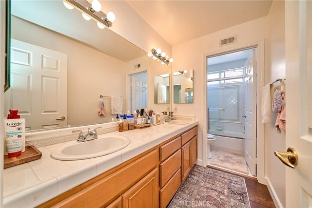 25750 Wallace Place, Stevenson Ranch, CA 91381