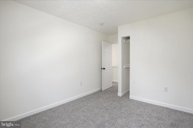 239 NIGHTINGALE AVE, Stephens City, VA 22655