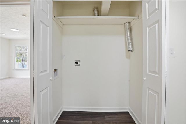 239 NIGHTINGALE AVE, Stephens City, VA 22655