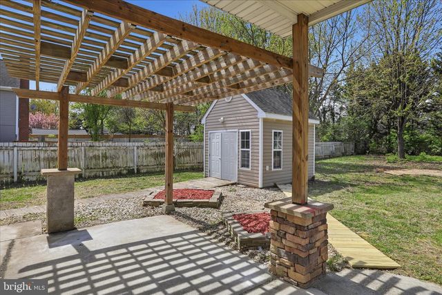 239 NIGHTINGALE AVE, Stephens City, VA 22655