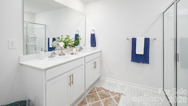 3826 Maxwell Henry Lane NW, Conover, NC 28613