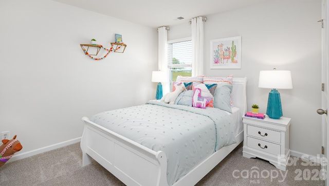 3826 Maxwell Henry Lane NW, Conover, NC 28613