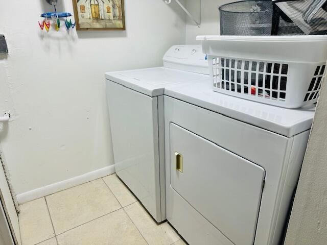 3541 LONG PINE Court C-1, Greenacres, FL 33463