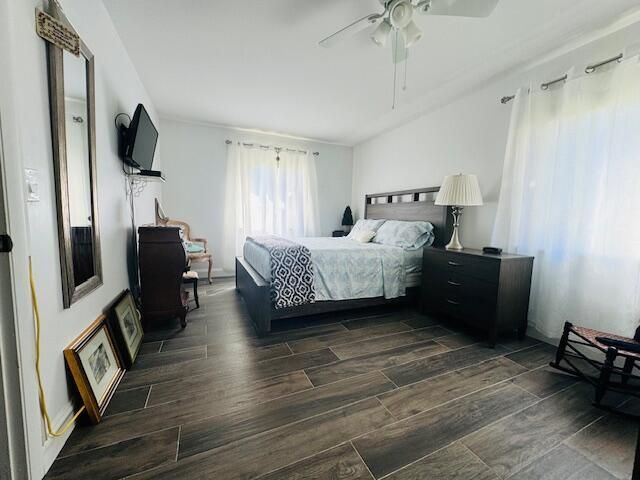 3541 LONG PINE Court C-1, Greenacres, FL 33463