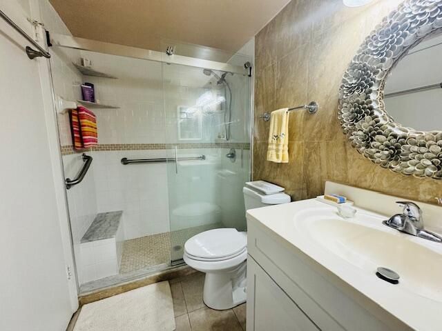 3541 LONG PINE Court C-1, Greenacres, FL 33463