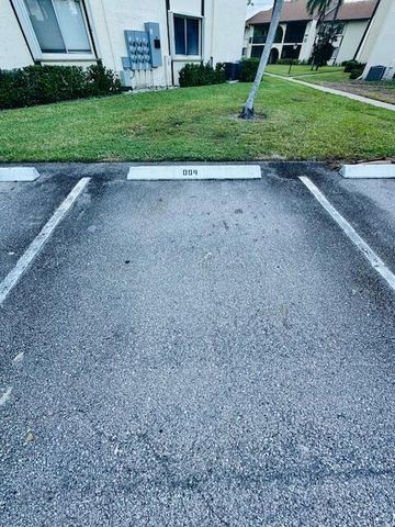 3541 LONG PINE Court C-1, Greenacres, FL 33463
