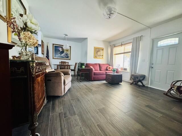3541 LONG PINE Court C-1, Greenacres, FL 33463