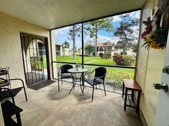 3541 LONG PINE Court C-1, Greenacres, FL 33463