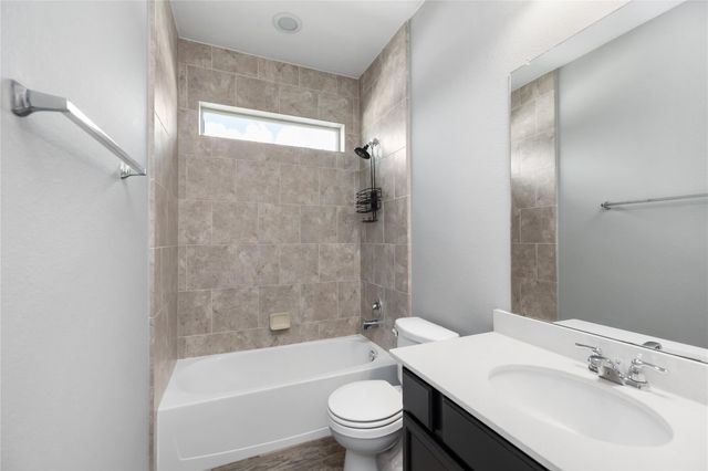 350 American Black Bear Drive, Crosby, TX 77532