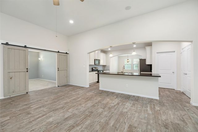 350 American Black Bear Drive, Crosby, TX 77532