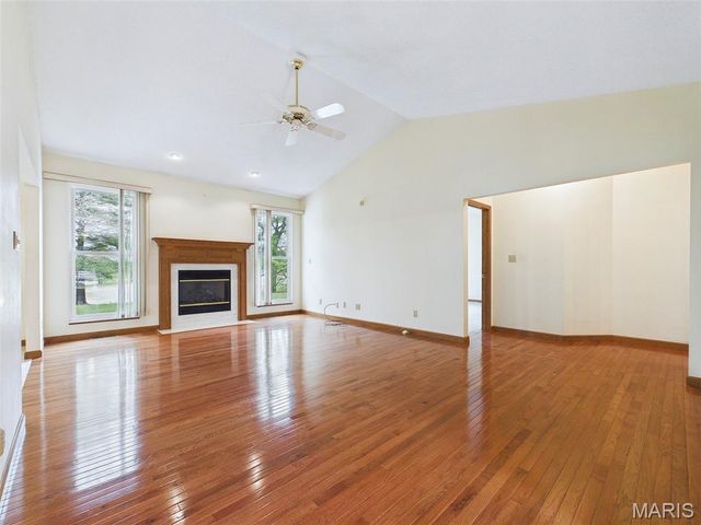 6 Forest Drive, Maryville, IL 62062