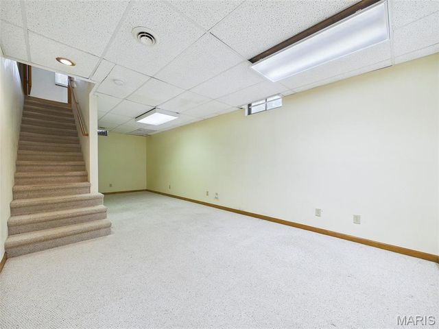 6 Forest Drive, Maryville, IL 62062