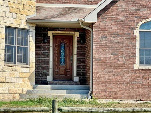 417 E 9th Street, Pittsburg, KS 66762