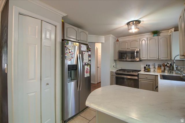 4535 S JARRAH ST, Taylorsville, UT 84123