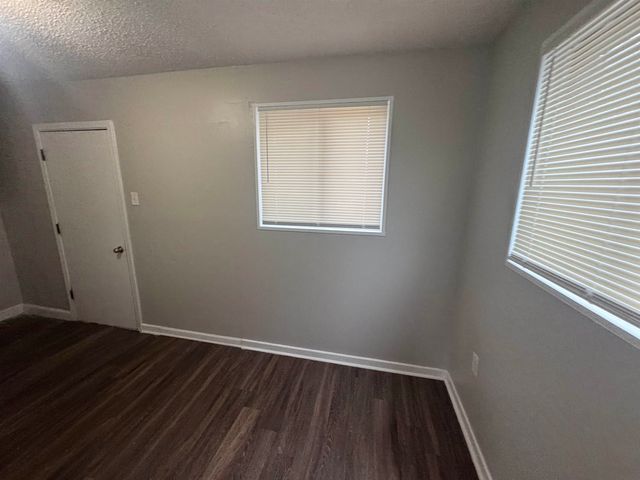 220 ELDER RD, Memphis, TN 38109