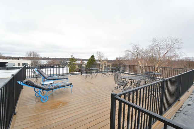 2700 W 44th Street 115, Minneapolis, MN 55410