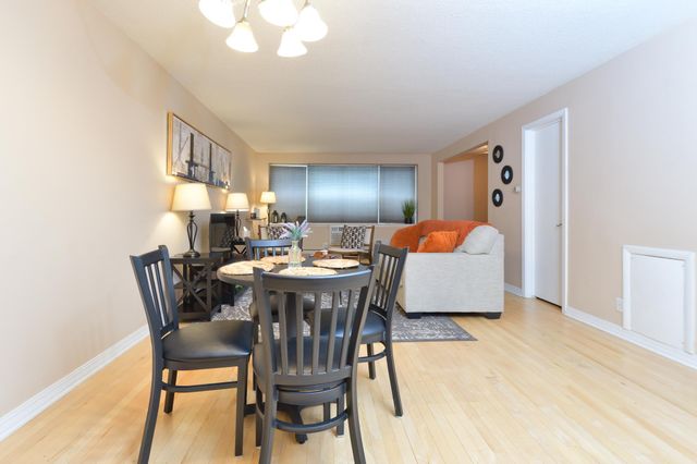 2700 W 44th Street 115, Minneapolis, MN 55410