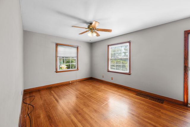 2523 23RD Avenue, Rock Island, IL 61201