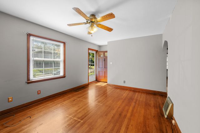 2523 23RD Avenue, Rock Island, IL 61201