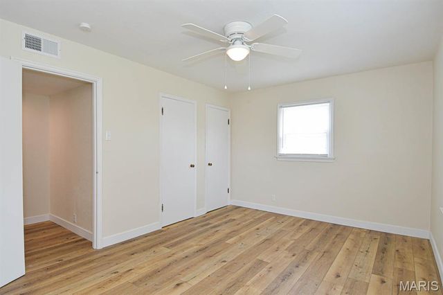 90 Brackleigh Lane, Florissant, MO 63031