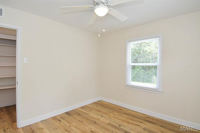 90 Brackleigh Lane, Florissant, MO 63031
