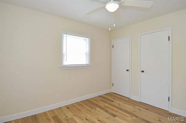 90 Brackleigh Lane, Florissant, MO 63031