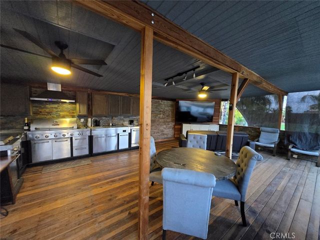 20530 Fox Den Road, Wildomar, CA 92595