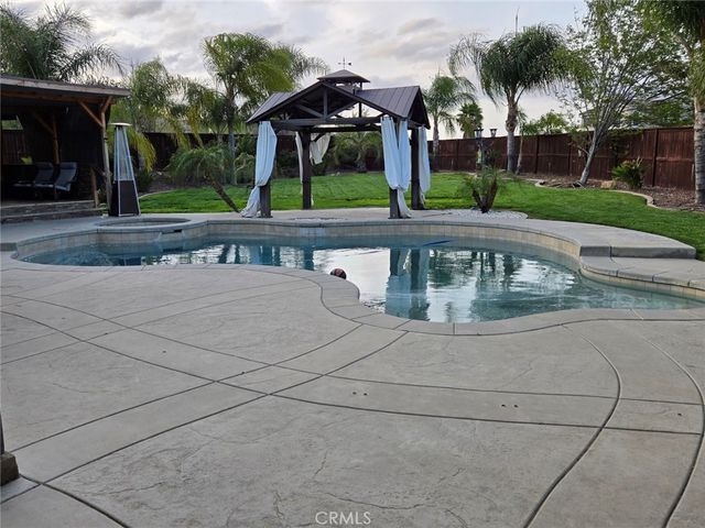 20530 Fox Den Road, Wildomar, CA 92595