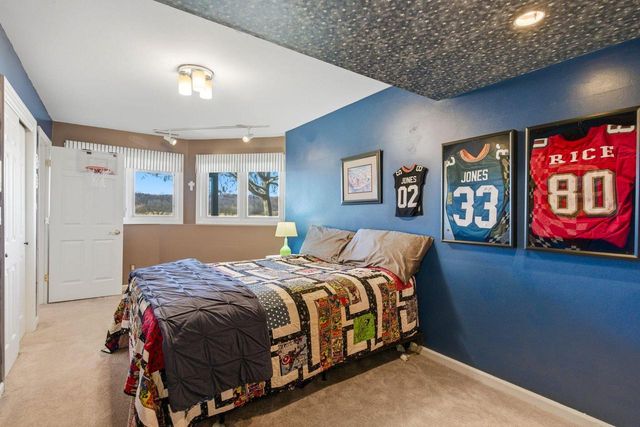 1507 Saint Augustine ROAD, Hartford, WI 53027