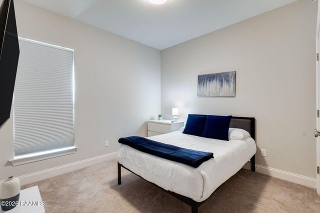 214 Adry Lane, Youngsville, LA 70592