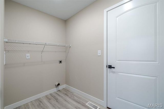 28501 Shallow Water Road, Warrenton, MO 63383