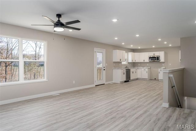 28501 Shallow Water Road, Warrenton, MO 63383