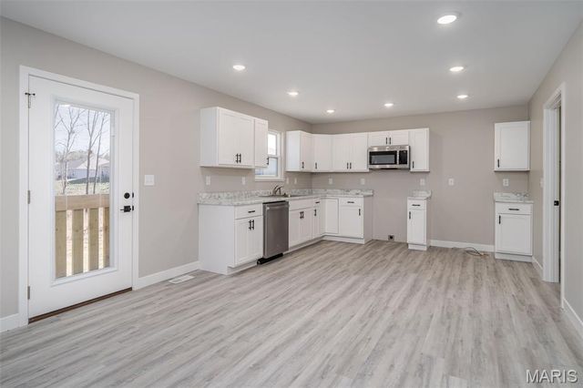 28501 Shallow Water Road, Warrenton, MO 63383