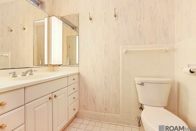 644 Castle Kirk Dr, Baton Rouge, LA 70808
