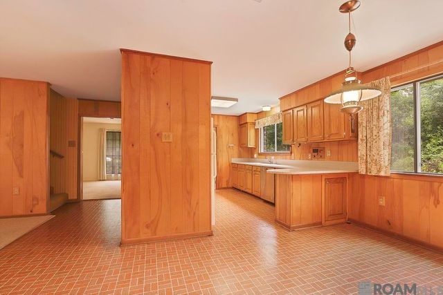 644 Castle Kirk Dr, Baton Rouge, LA 70808
