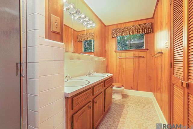 644 Castle Kirk Dr, Baton Rouge, LA 70808