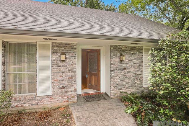 644 Castle Kirk Dr, Baton Rouge, LA 70808