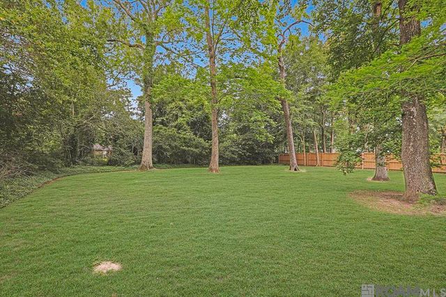 644 Castle Kirk Dr, Baton Rouge, LA 70808