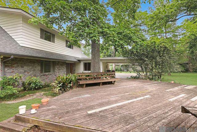 644 Castle Kirk Dr, Baton Rouge, LA 70808
