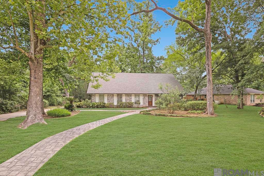 644 Castle Kirk Dr, Baton Rouge, LA 70808