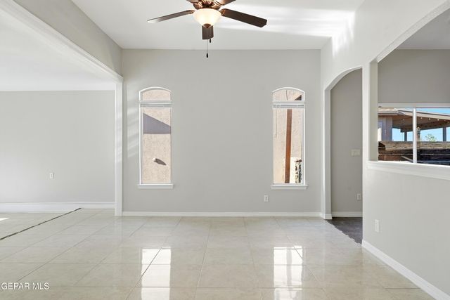 3210 PERUVIAN PASO, El Paso, TX 79938