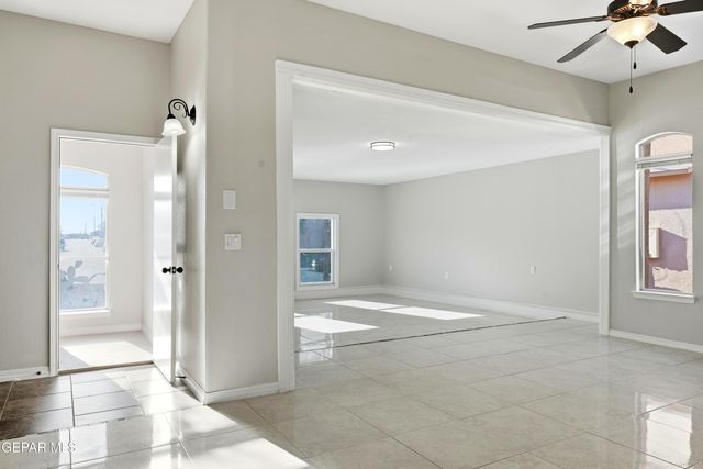 3210 PERUVIAN PASO, El Paso, TX 79938