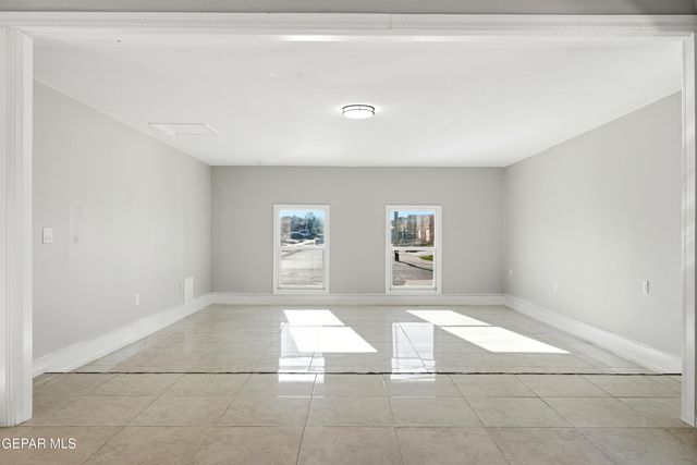 3210 PERUVIAN PASO, El Paso, TX 79938