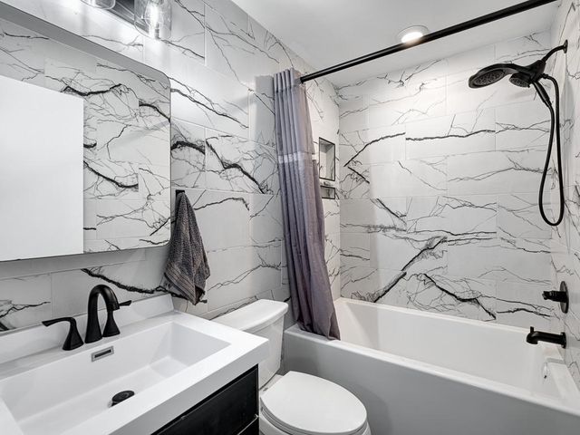 3107 Alexander Lane, Mound, MN 55364